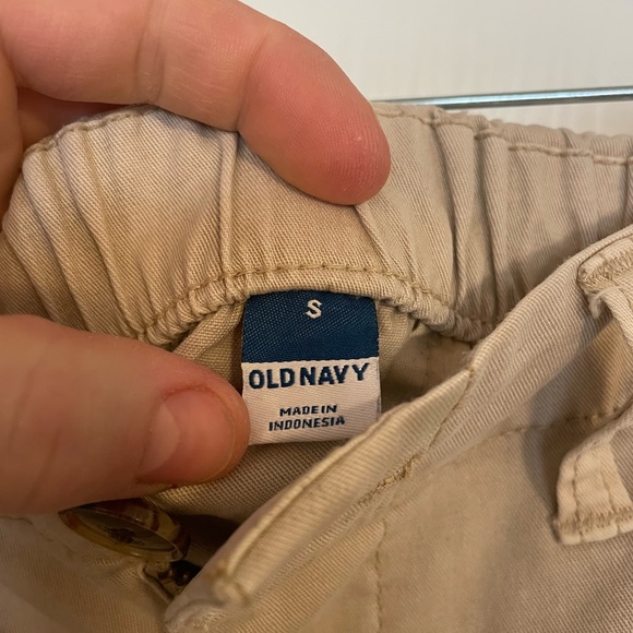 Old Navy, Size Small, Capri khakis, - Picture 3 of 3